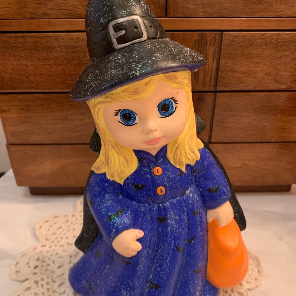 Vintage ceramic hobbyist witch